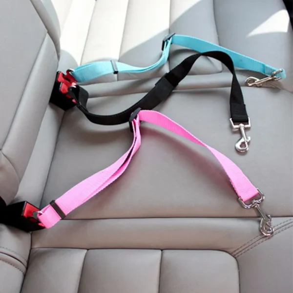 Cinto de Segurança Ajustável para Pets: Viagens Seguras e Confortáveis para Cães e Gatos - Liberdade com Responsabilidade!
